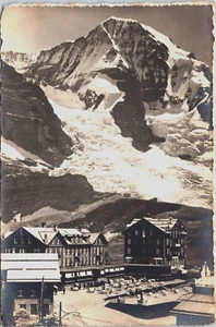 Suiza Kleine Scheidegg Jungfraubahn RPPC B187 - Imagen 1 de 2