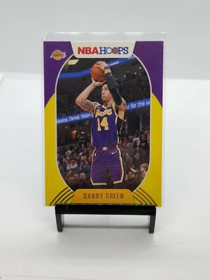 2020-21 Panini Hoops Danny Green Yellow Parallel #4 Los Angeles Lakers - Image 1 of 3