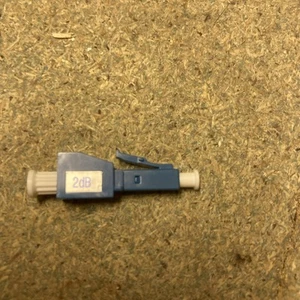 1Pcs Fiber Optic Attenuator 2dB LC/UPC, Single Mode Male-Female Fiber Attenuator - Afbeelding 1 van 1