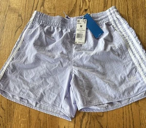 New Adidas Originals Sprinter 3 Stripe Trefoil Men’s Size Large Shorts Lavender - Picture 1 of 5