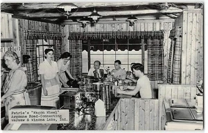 Rare Vintage RPPC PETRIE'S WAGON WHEEL Warsaw, Winona Lake, Indiana 1940s Diner - Picture 1 of 2