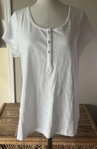 Escape by Habitat White T Shirt Size M NWOT - Picture 1 of 4