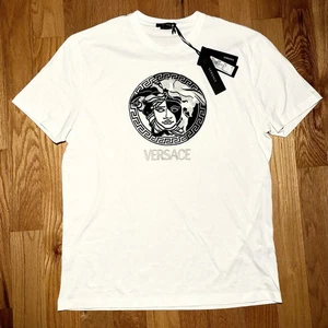 Versace Runway Embroidered Medusa T-Shirt - Luxus Designer Tee für Herren & Damen - Bild 1 von 4