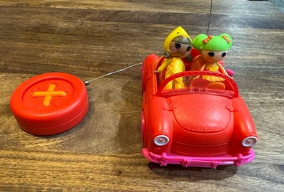 Mini coche con control remoto Lalaloopsy ¡FUNCIONA! Muñeca Mini May Little Spring Dyna Might Foto 1 de 4