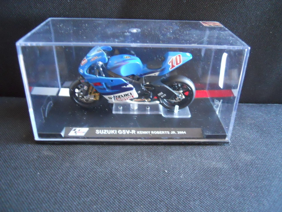 Die Cast Model Moto 1:24 SUZUKI GSV-R Kenny Roberts Jr 2004 [N3-5 ] - Immagine 1 di 1