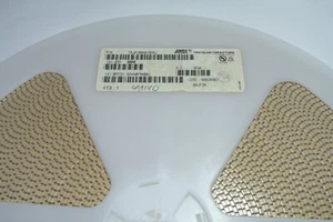 8000 pz di condensatori tantalio TAJB106K016SNJ AVX SMD B 10uF 16V - Foto 1 di 1