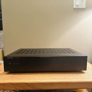 ROTEL RB-9708X    MK II - POWER AMPLIFIER - Picture 1 of 5