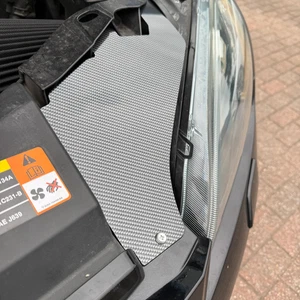 Mk2 (Pre-Facelift) Ford Focus inc ST Slam Panel Ends - Carbon Effect Plastic - Picture 1 of 2