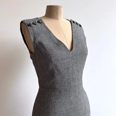 MAX MARA Linen Tweed Sleeveless Dress sz US 2 4 S Classic Timeless Italian Chic - Image 1 of 4