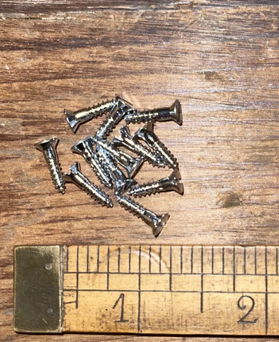 # 4 X 1/2 Wood Screws Slotted Flat Head Chrome Cover