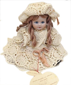 BAMBOLA PORCELLANA BISCUIT CLEò MERLETTO MARILù FAENZA PUPPE PORZELLAN NEU - Bild 1 von 1