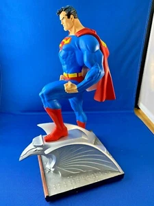 SUPERMAN JIM LEE HUSH DC Direct FULL SIZE STATUE LIMITED EDITION #5916 Of 6500. - Picture 1 of 9