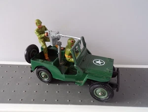 VINTAGE BRITAINS 9786 WWII U.S AMERICAN JEEP SOLDIERS - Picture 1 of 11