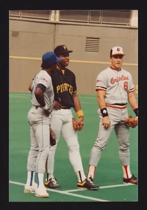 1988 ASG Cal Ripken Jr & Others UNSIGNED 4 x 5-7/8 ORIGINAL SNAPSHOT PHOTO #62 - Picture 1 of 1
