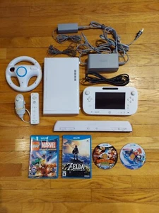 Wii U Bundle mit Konsole & Gamepad, 1 Wii Controller & Nunchuck, 4 Spielen usw - Bild 1 von 24