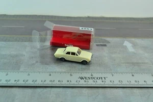 Herpa Ford Taunus 17M Car 1:87 Scale HO (HO4953) - Picture 1 of 2