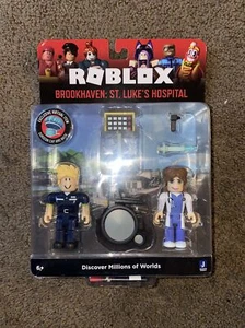Roblox Brookhaven St. Luke's Hospital Figure Pack  Brand new!! - Picture 1 of 2