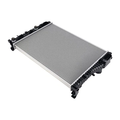 Radiador de coche para Mercedes-Benz CLS500/E500 2003-06 A2115000202 tanque de plástico Foto 1 de 4