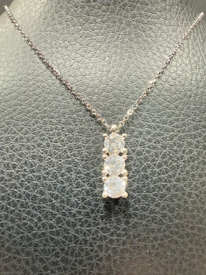 OSA - Collana argento con ciondolo trilogy zirconi - Immagine 1 di 4