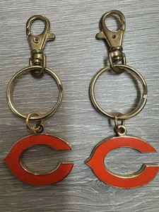 (LOTE DE 2) Llavero de Metal Chicago Bears NFL FÚTBOL AMERICANO - NUEVO - Imagen 1 de 2