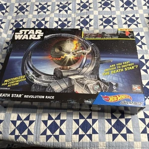 Juego de pista de carreras Hot Wheels Star Wars Carships Death Star Revolution - Imagen 1 de 4