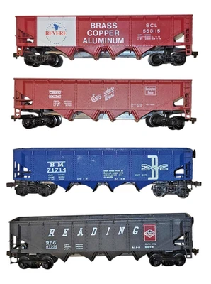 Lot of 4 HO 4 Bay Open Hoppers BM Reading CB&Q Revere Kadee Couplers RTR READ - Image 1 of 4