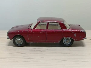 Corgi Toys 252 Rover 2000 *with cast wheels* - Picture 1 of 8