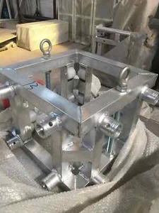 Aluminum Spigot Truss Accessory Sleeve Block Square Truss Corner for F34 Truss - Picture 1 of 5