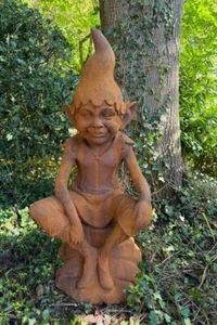 Large Cast Iron Seated Pixie Elf Goblin Gnome - Outdoor Garden Statue 102cm High - Picture 1 of 7