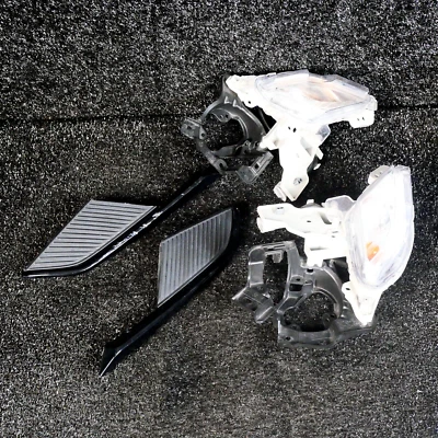 MAZDA CX-3 Front Lamp Set Indicator Turn Signal LH&RH K2442-W2706 2016  2021 OEM - Image 1 of 4