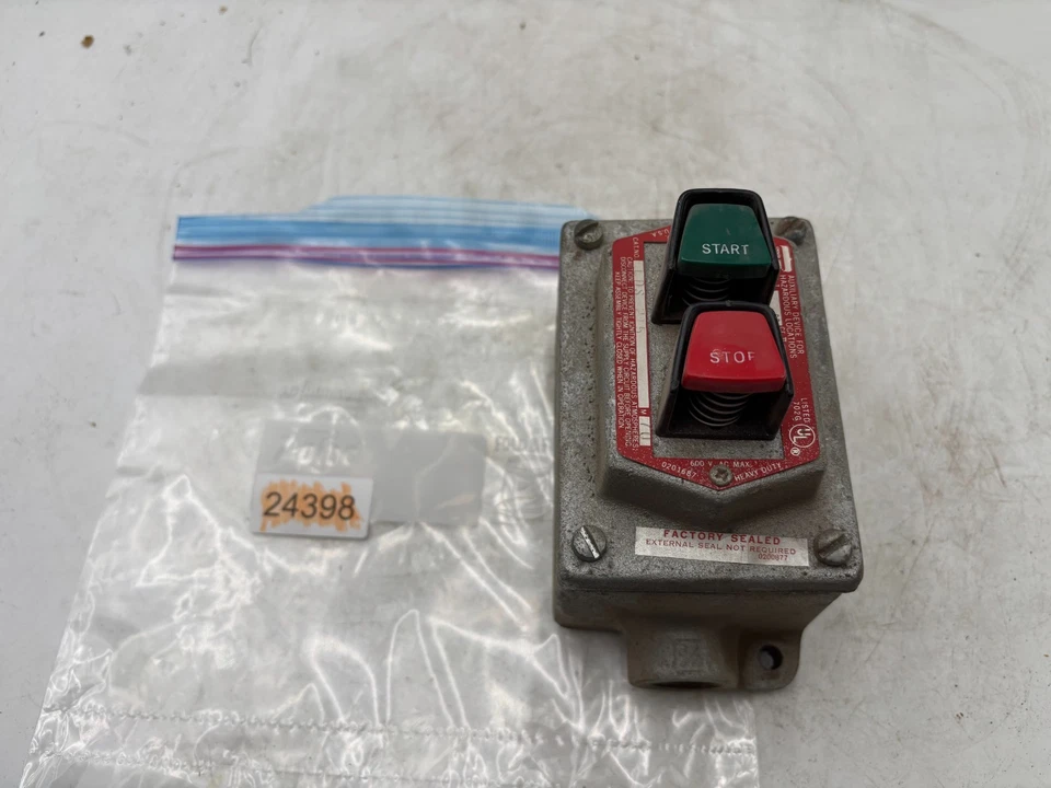 Crouse-Hinds EDS215 промышленный контроль для опасных мест - Изображение 1 из 3