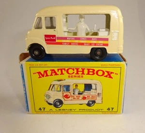 Matchbox No. 47B Ice Cream Van cuerpo crema raro calcomanías multicolores en caja "E" - Imagen 1 de 12