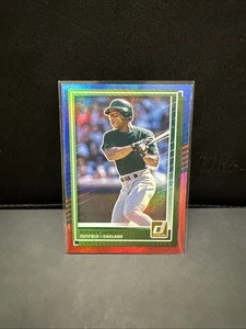 Donruss #7 Rickey Henderson 2025, Atletismo (HOF) - Lámina roja y azul paralela - Imagen 1 de 2