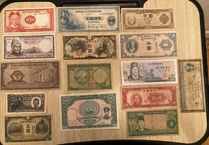WORLD MIXED COUNTRIES CHINA,KOREA,INDO CHINA, VIETNAM, 15 BANKNOTES LOT NICE. - Picture 1 of 2