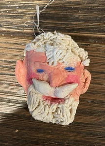 Antiker handgefertigter Vintage Ton Gesicht Weihnachtsmann 2,5" Christbaumschmuck - Bild 1 von 2