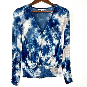 Young Fabulous & Broke Jayden blau Faux Wickel Top XS Batik blau Aquarell - Bild 1 von 9