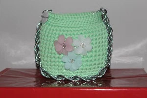 borsa donna realizzata a mano con fettuccia in lycra verde acqua - Foto 1 di 9