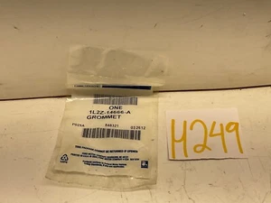 Ford 1L2Z-14666-A Grommet OEM - Picture 1 of 3
