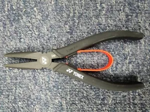 Yonex Tennis Stringing Machine Heavy Duty Premium Pliers MADE IN JAPAN - Picture 1 of 4