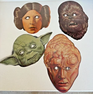 Máscaras de cartón Star Wars 1983 - Princesa Leia, Chewbacca, Yoda y Babero Fortuna - Imagen 1 de 10