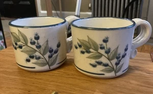 Set Of 2 Union Stoneware Maine Blueberry Pattern Pottery Stoneware Mug - Picture 1 of 11