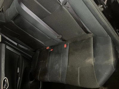Asiento trasero usado se adapta a: Nissan Sentra 2015 grado A Foto 1 de 4