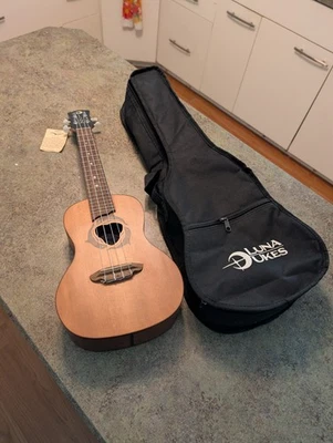 Luna Dukes 4-String UKE Ukelele DPN SPR Inlay Fret with Original Case EXCELLENT - Image 1 of 4