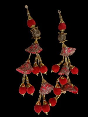 @ Beautiful Bridal Latkan Red And Golden Color For Lehenga P348 - Image 1 of 4