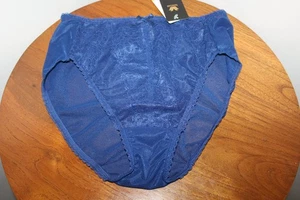WACOAL RETRO CHIC HI-CUT BRIEF EMBROIDERED LACE COLOR BLUE DEPTHS SIZE 5-S - Picture 1 of 5