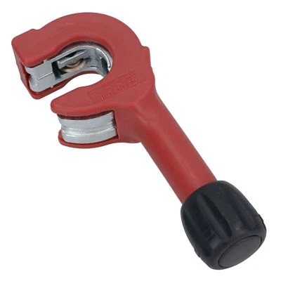 Adjustable Ratchet Action Copper Inox Tube Pipe Cutter One Handed 8mm - 28mm - Image 1 of 4