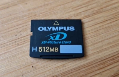 Olympus XD XD Picture Class Memory Card 512 MB - Image 1 of 2