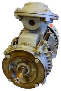 Siemens 1MB21211AB416LG3 230/460 V 5.6/2.8 A 3PH 1740 RPM Motor - Picture 1 of 4