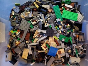 Lego Castle Lot Bulk 1 Pound Lot: bricks, slopes, castle specialty pieces