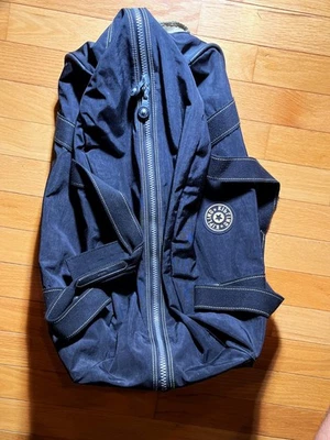 Maleta de viaje de lona Kipling Teagan de equipaje grande hecha en Estados Unidos rara de colección Foto 1 de 4